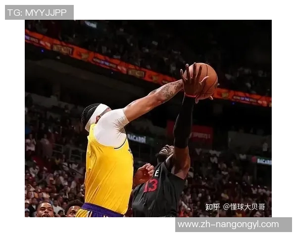 湖人对阵热火三场精彩比分回顾与分析让我们一起重温激烈对决的瞬间